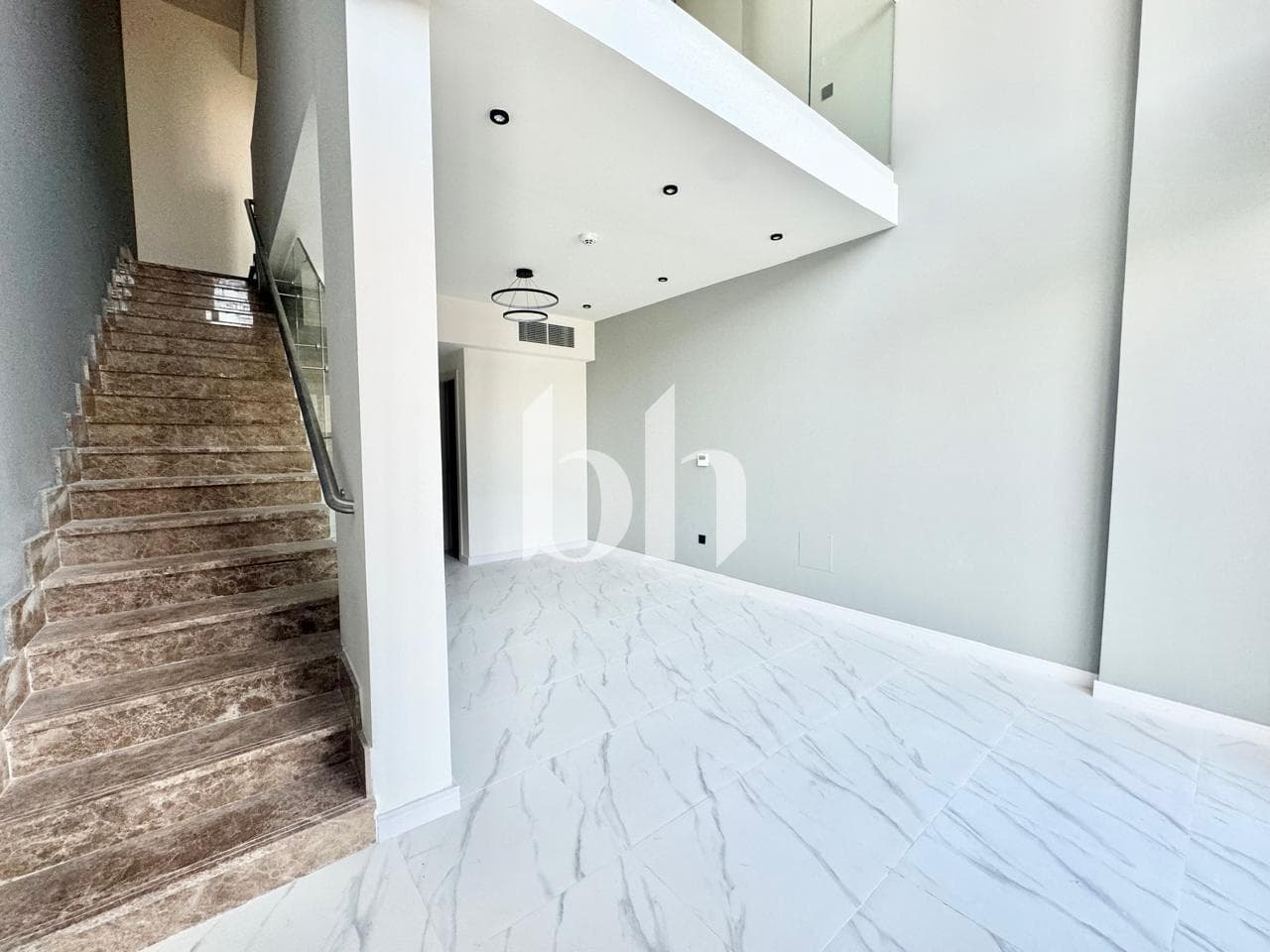 1 Bedroom Townhouse in Rukan Lofts - photo 1