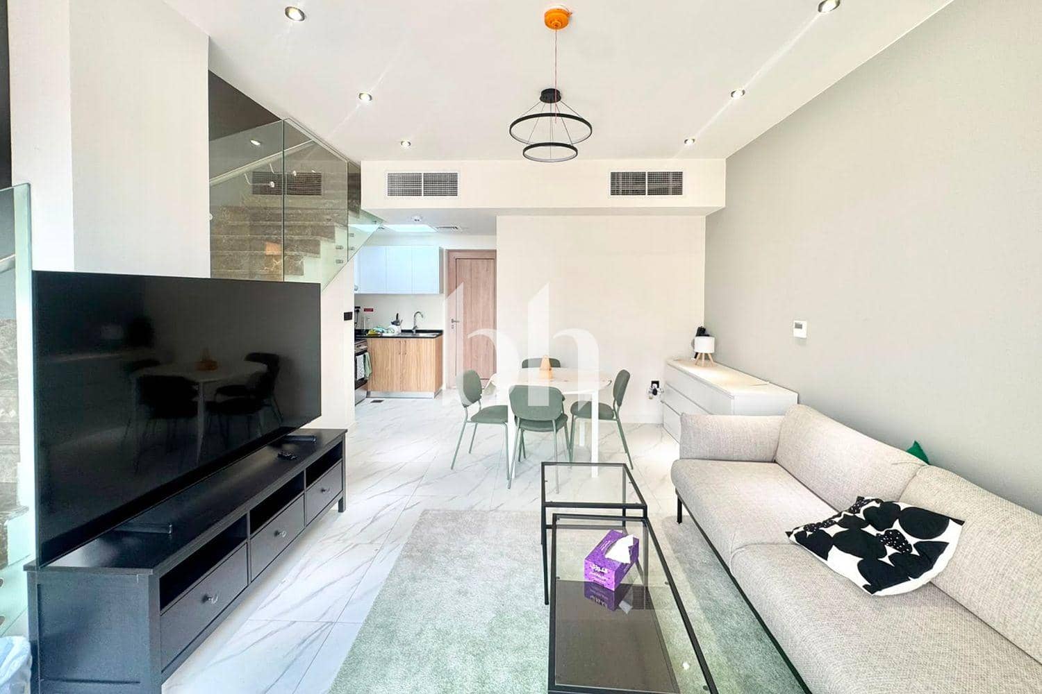 1 Bedroom Townhouse in Rukan Lofts - photo 2