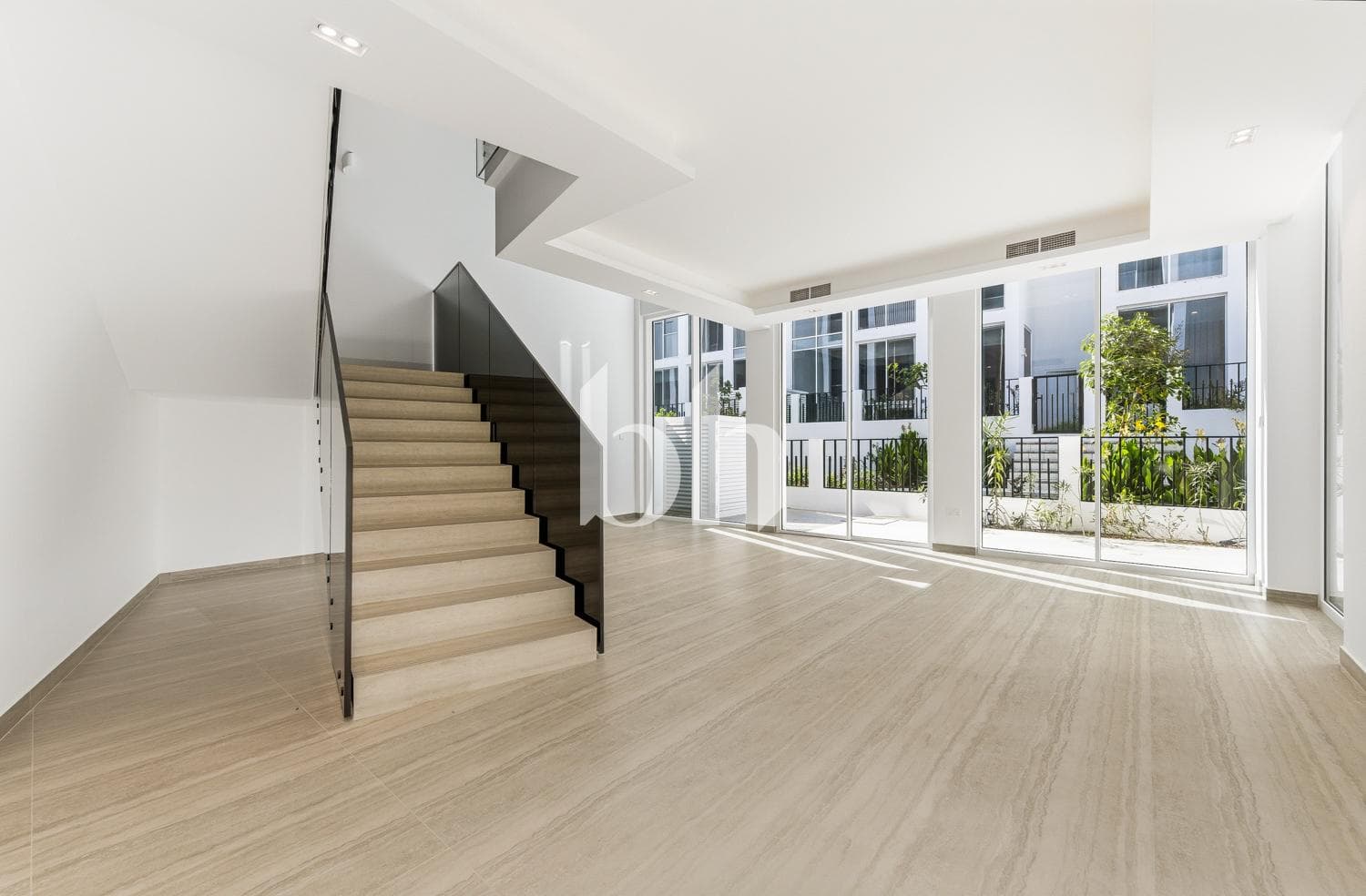 4 Bedroom Townhouse in Ixora 1 - photo 1
