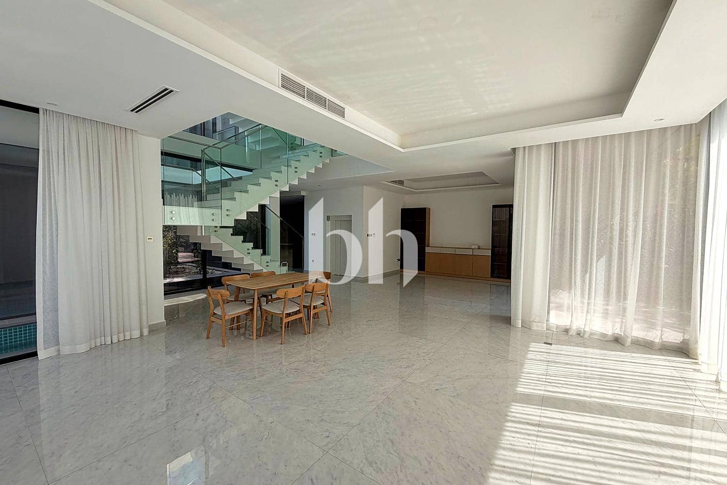 5 Bedroom Villa in Chorisia 1 Villas - photo 2
