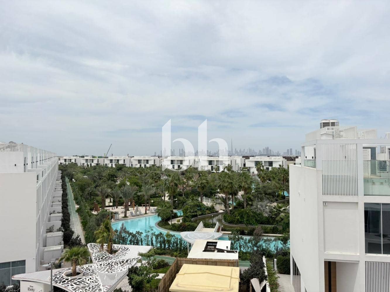 4 Bedroom Townhouse in Ixora 1 - photo 2