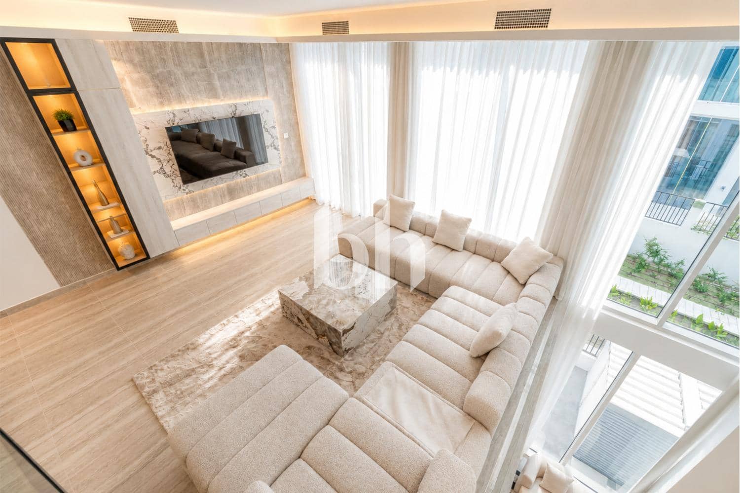 4 Bedroom Townhouse in Ixora 1 - photo 2