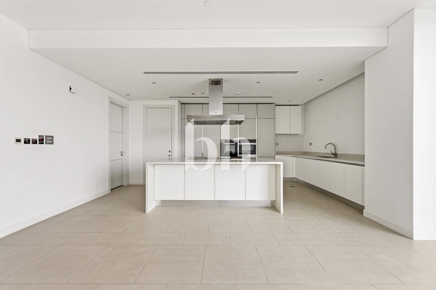 2 Bedroom Apartment in Seventh Heaven - photo 2