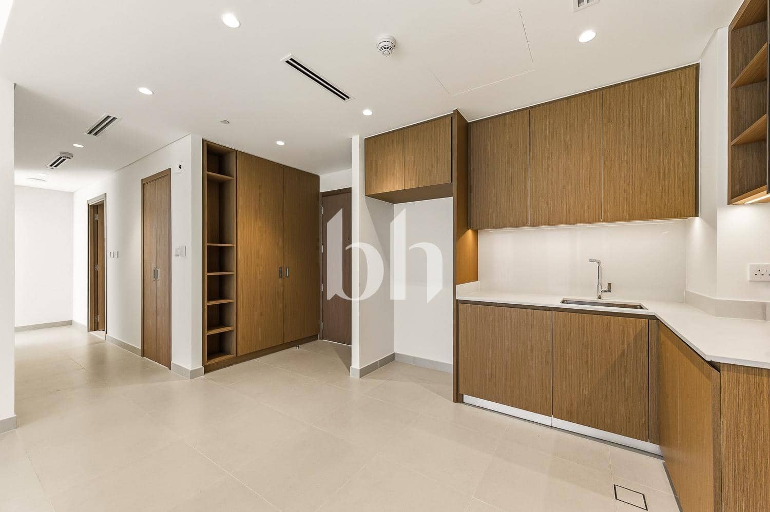 2 Bedroom Apartment in Savanna Building 2 - photo 2
