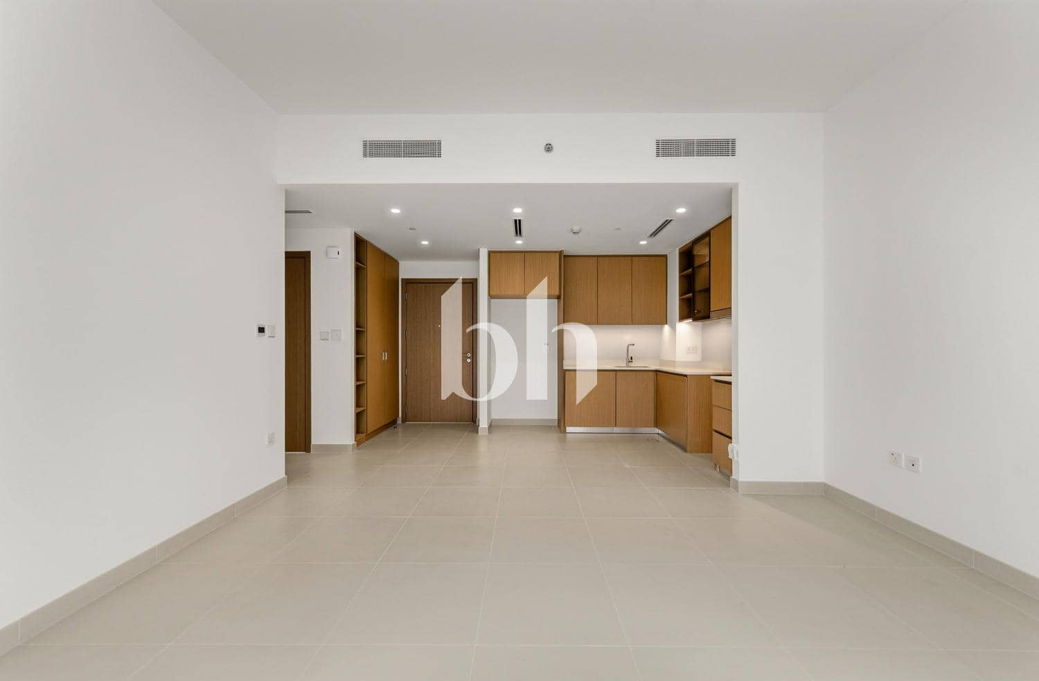 2 Bedroom Apartment in Cedar Building 2 - photo 1