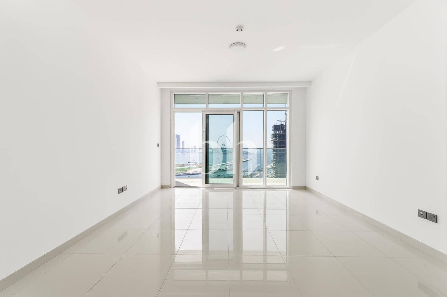 2 Bedroom Apartment in Sunrise Bay Tower 1 - photo 1