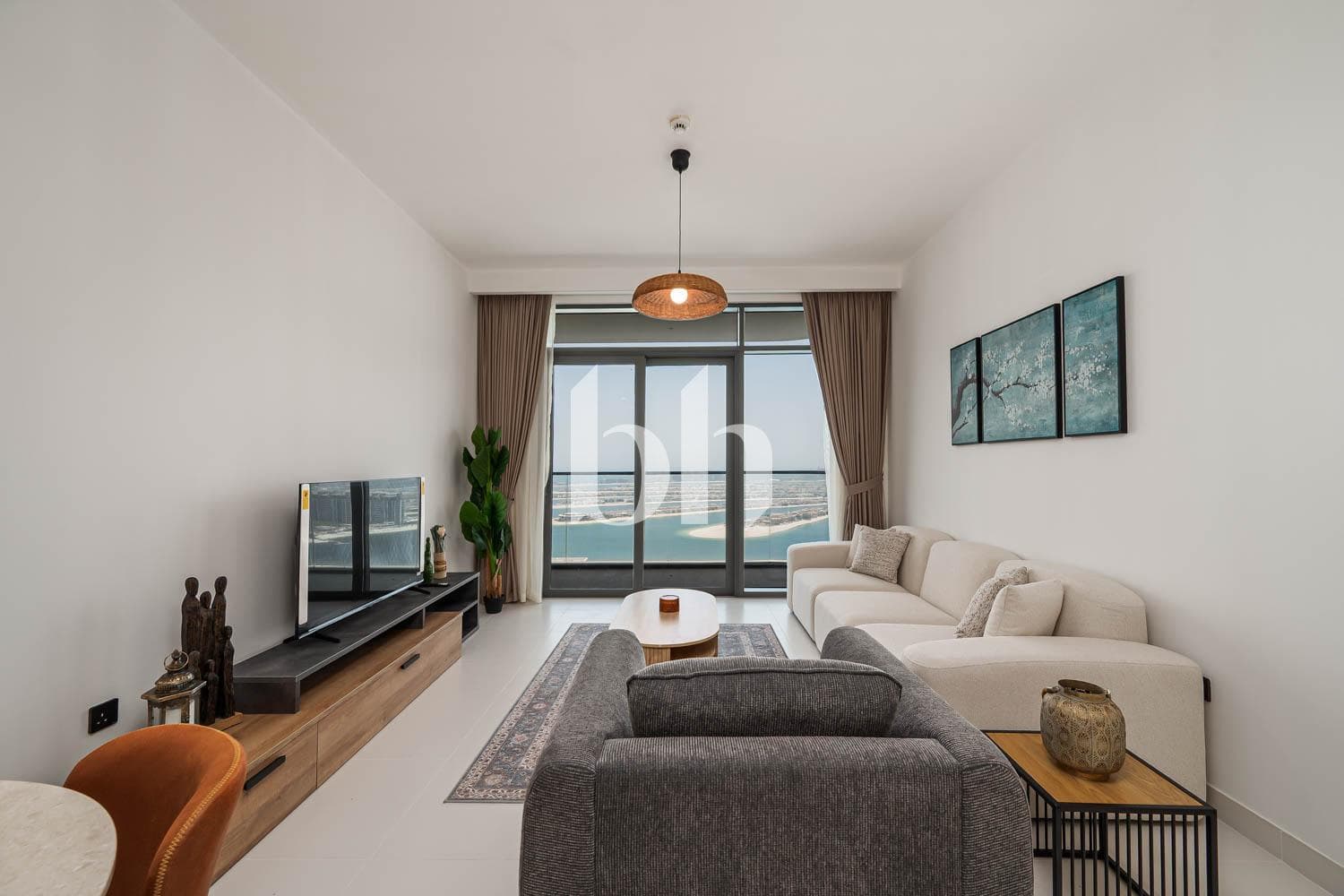 1 Bedroom Apartment in Marina Vista Tower 2 - photo 1