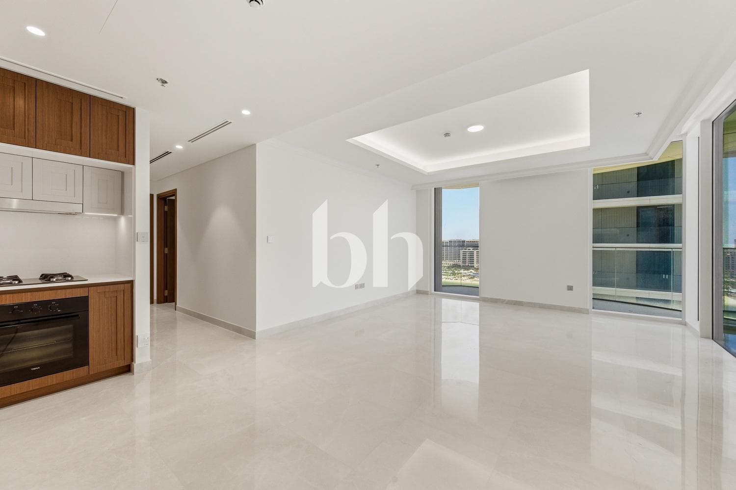 2 Bedroom Apartment in Palace Beach Residence Tower 2 - photo 2