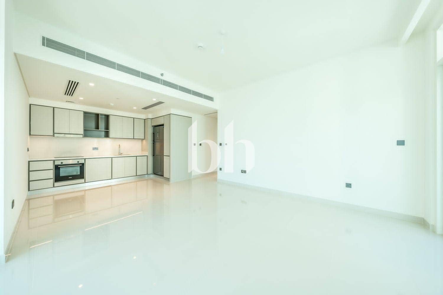 2 Bedroom Apartment in Sunrise Bay Tower 2