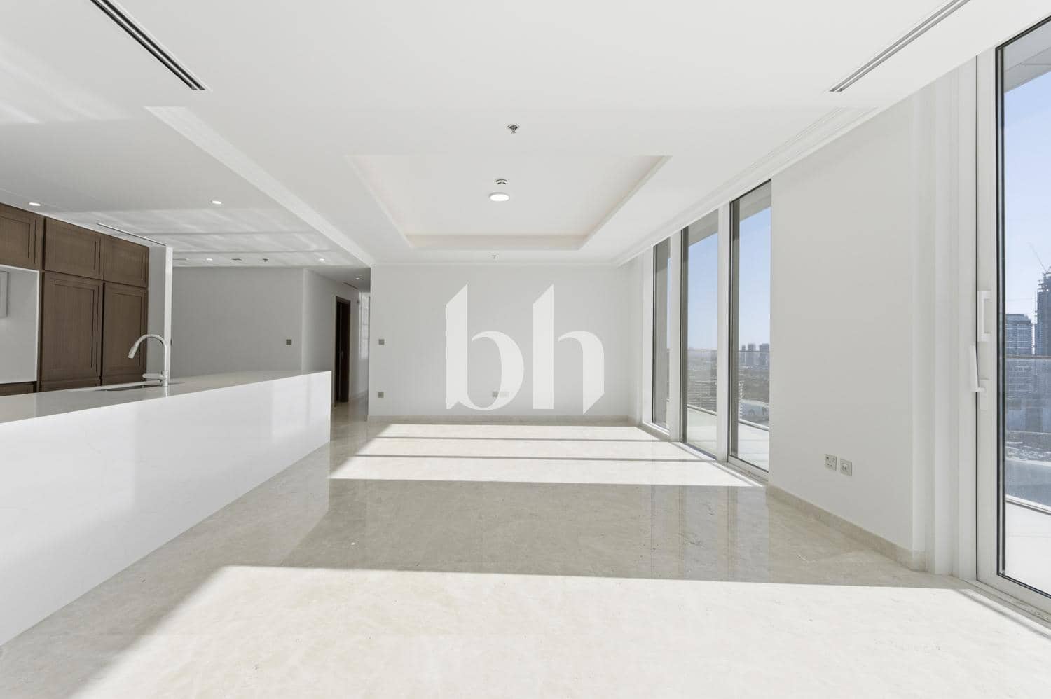 4 Bedroom Apartment in Palace Beach Residence Tower 2 - photo 2