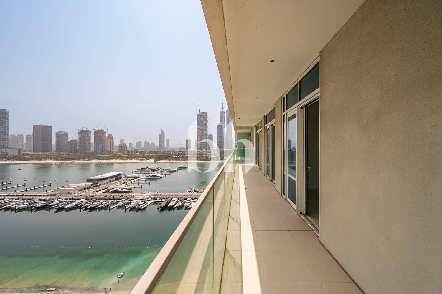 2 Bedroom Apartment in Sunrise Bay Tower 1 - photo 1