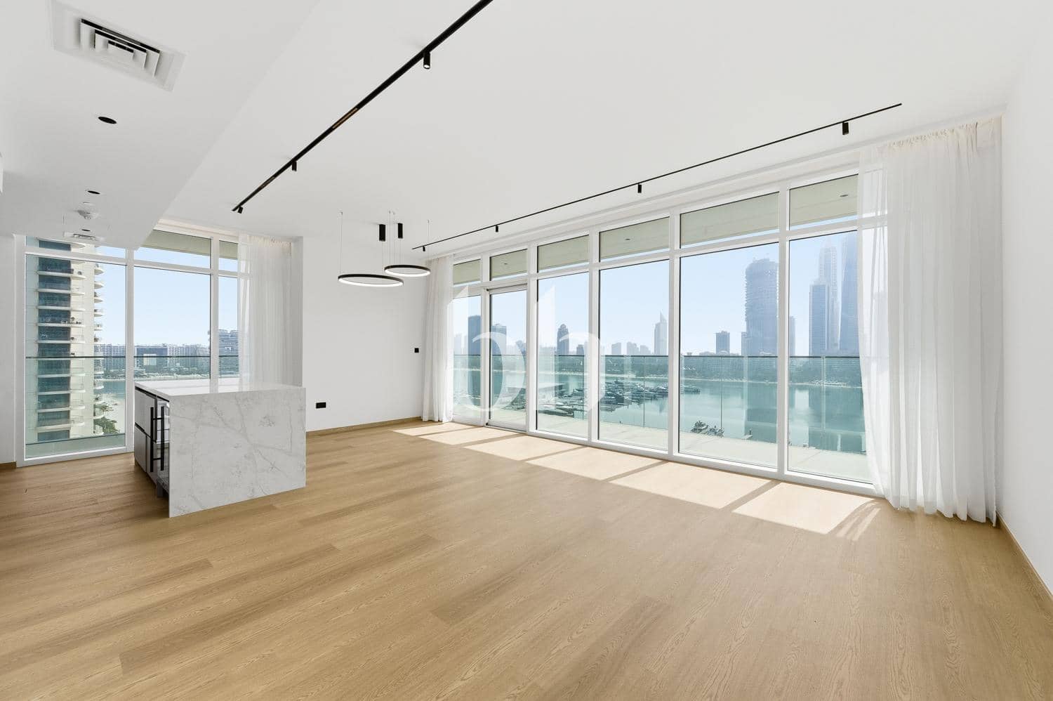 3 Bedroom Apartment in Sunrise Bay Tower 1