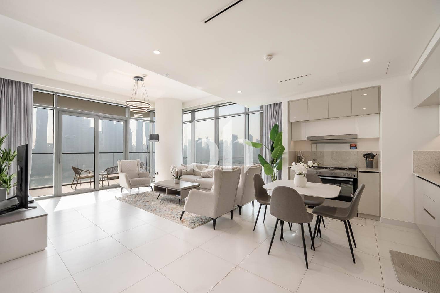 3 Bedroom Apartment in Marina Vista Tower 2 - photo 2