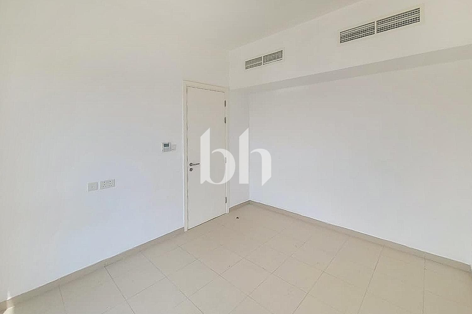 2 Bedroom Apartment in Urbana 3 Block 13