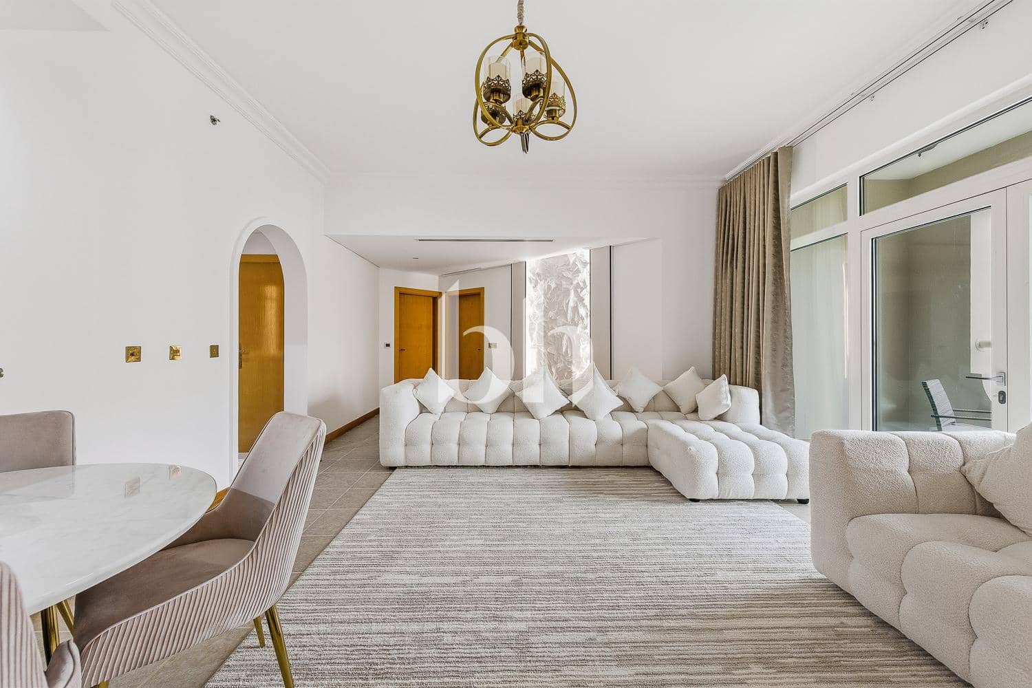 2 Bedroom Apartment in Al Hallawi - photo 2