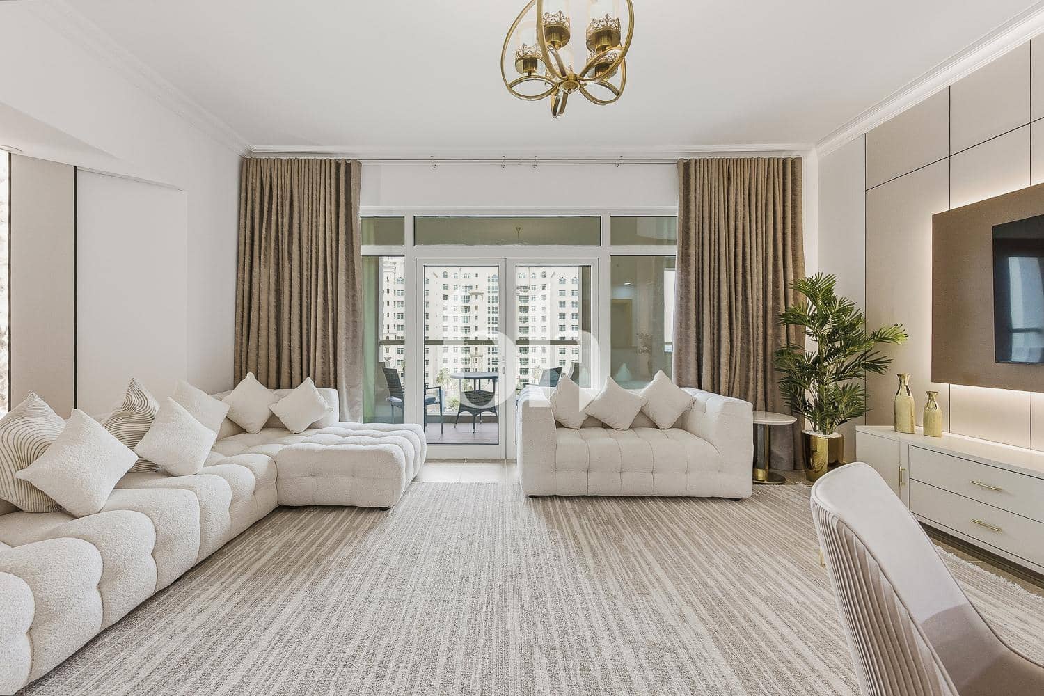 2 Bedroom Apartment in Al Hallawi - photo 1