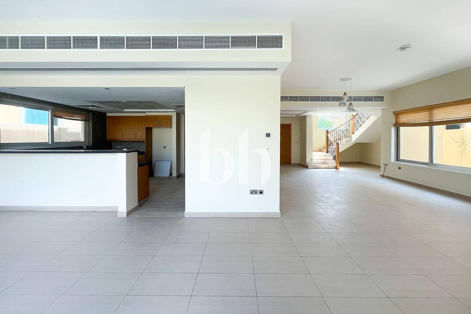 4 Bedroom Villa in District 9 Legacy Nova - photo 2
