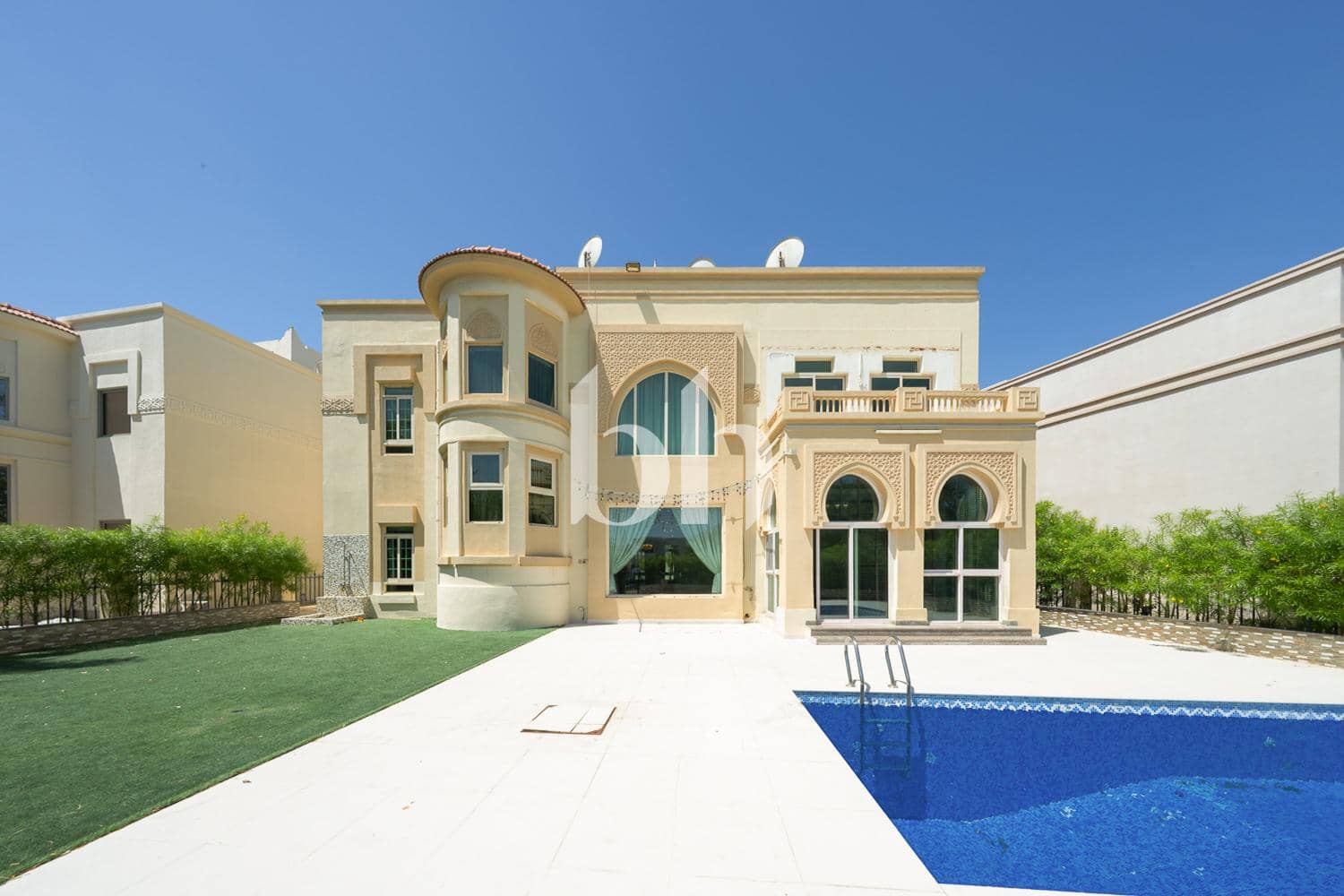 4 Bedroom Villa in Garden Hall - photo 2