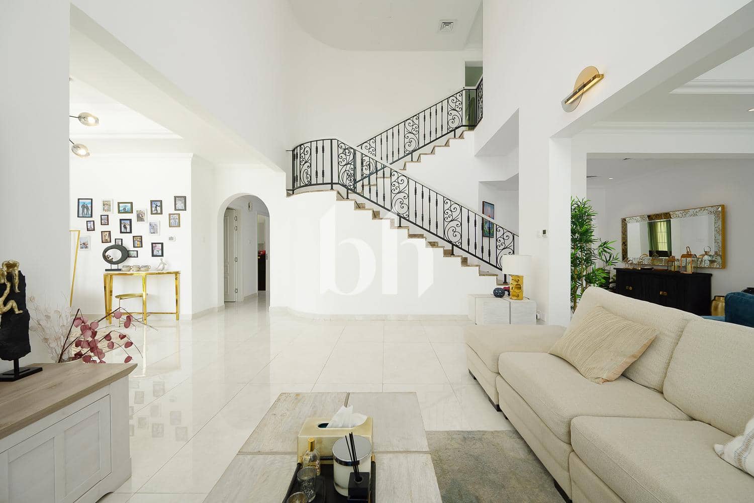 4 Bedroom Villa in Entertainment Foyer
