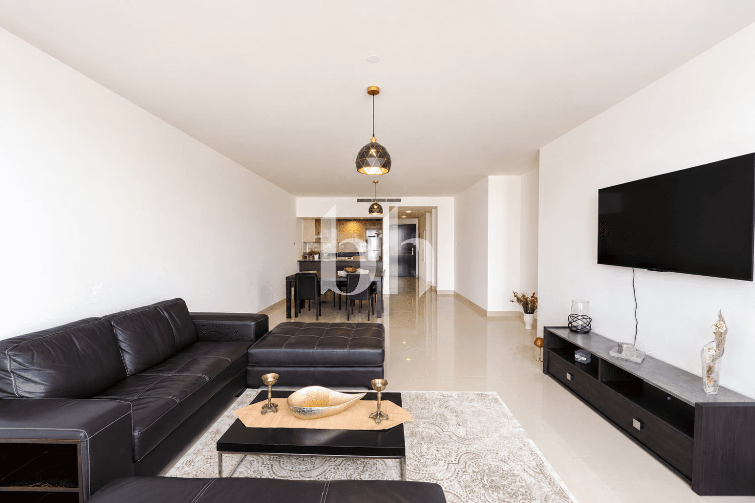 2 Bedroom Apartment in Sky Tower - photo 2