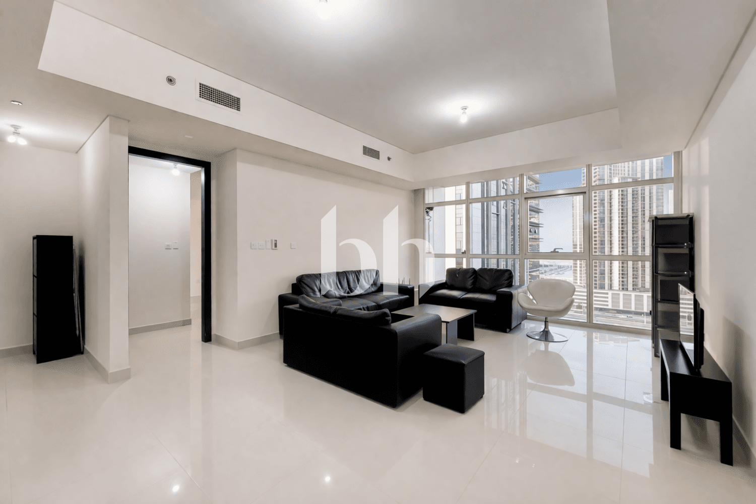 1 Bedroom Apartment in Tala Tower
