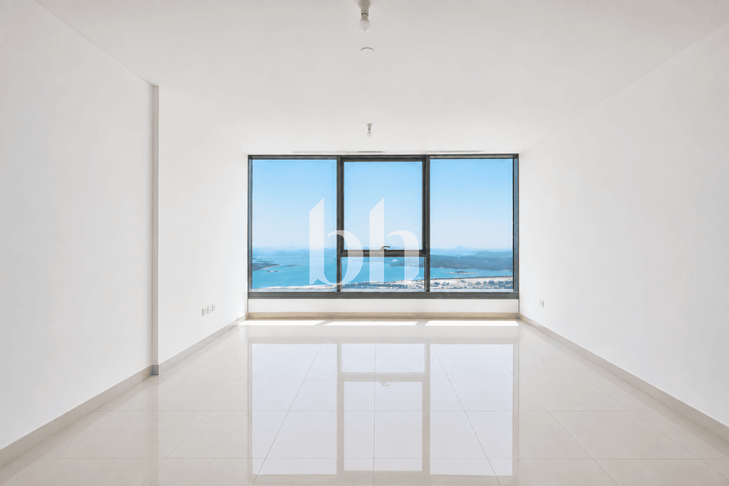 2 Bedroom Apartment in Sky Tower