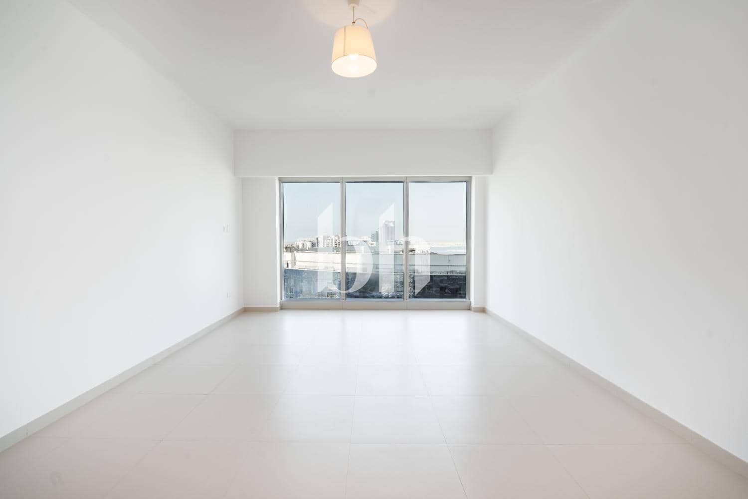Studio Apartment in The Gate Tower 2 - photo 1