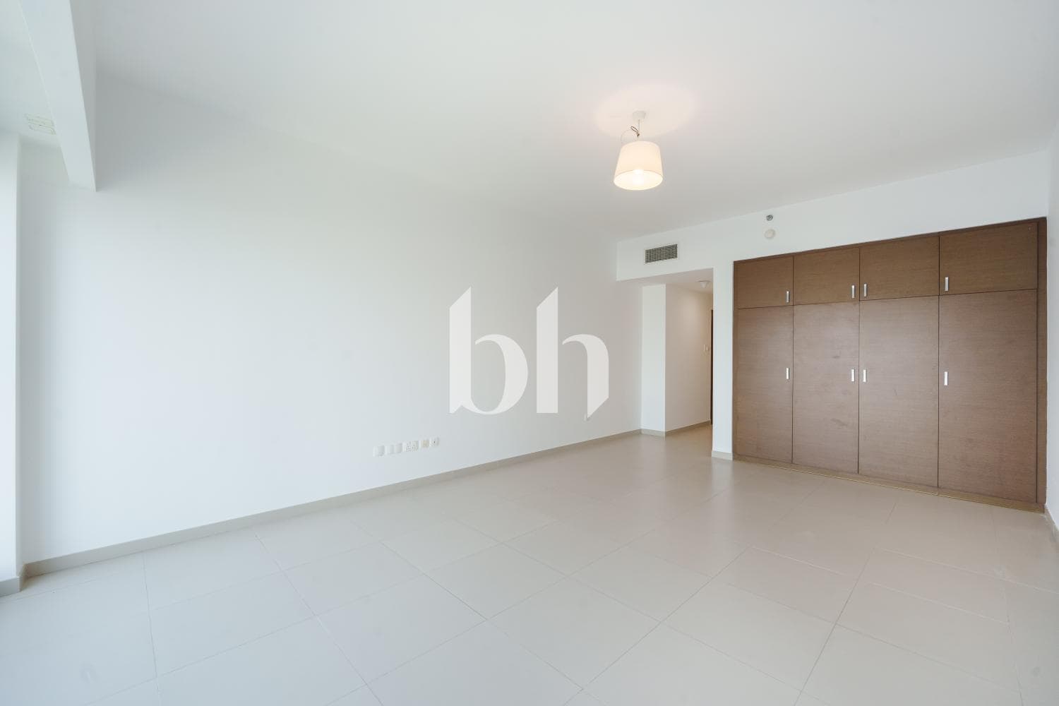 Studio Apartment in The Gate Tower 2 - photo 2