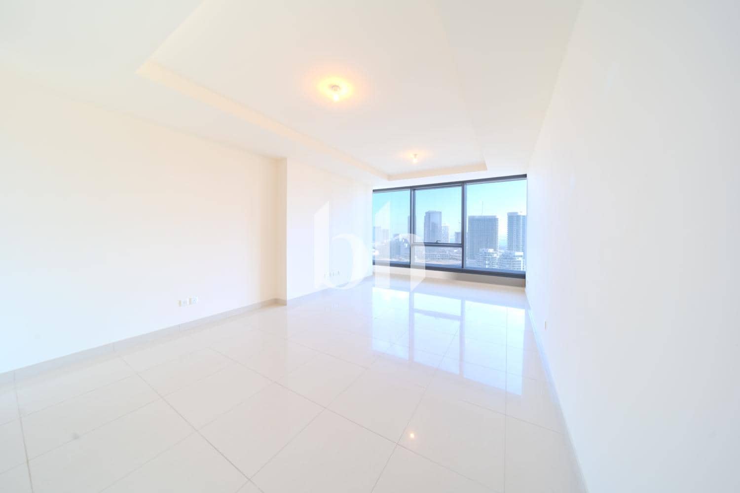 1 Bedroom Apartment in Sun Tower - photo 1