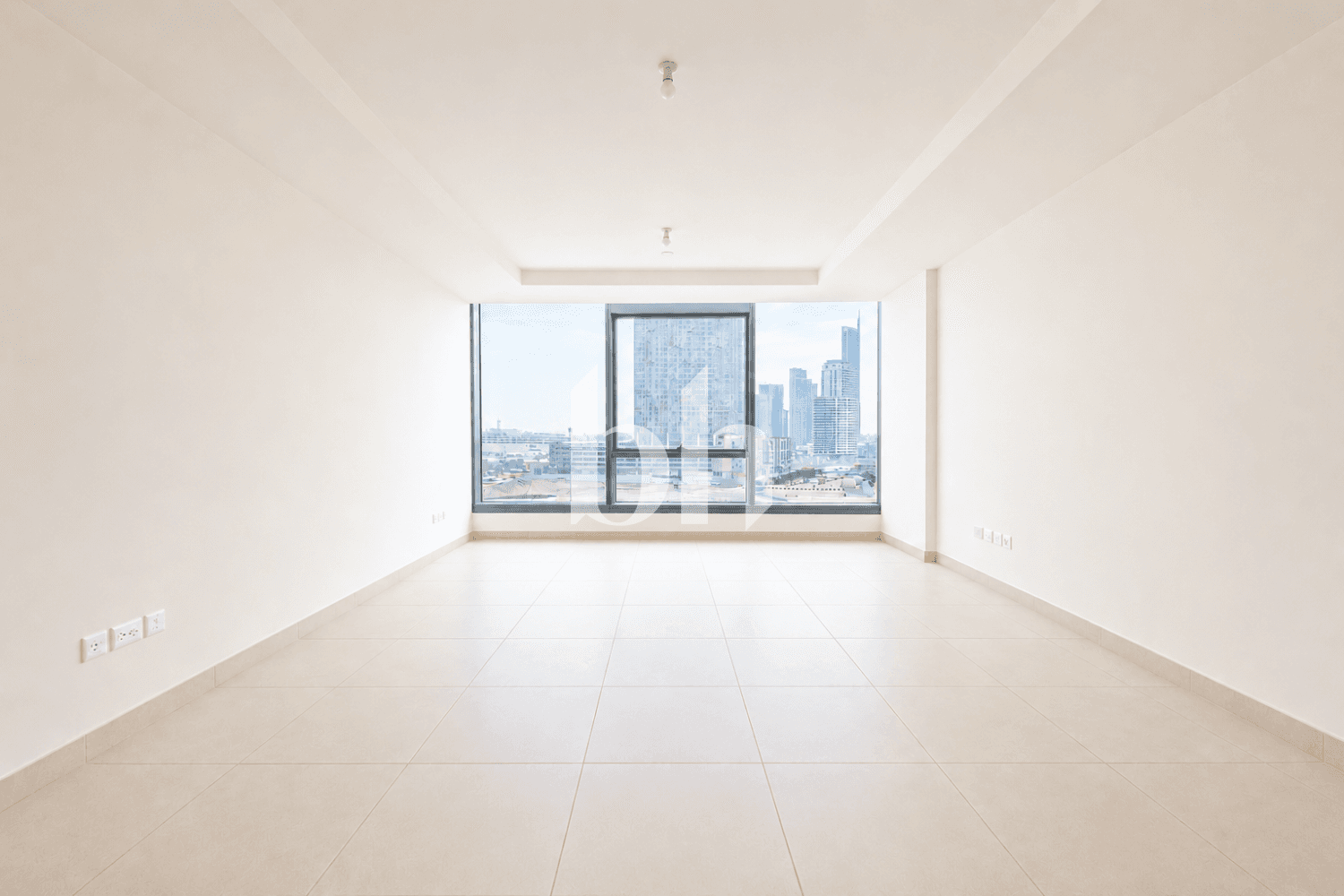 1 Bedroom Apartment in Sun Tower