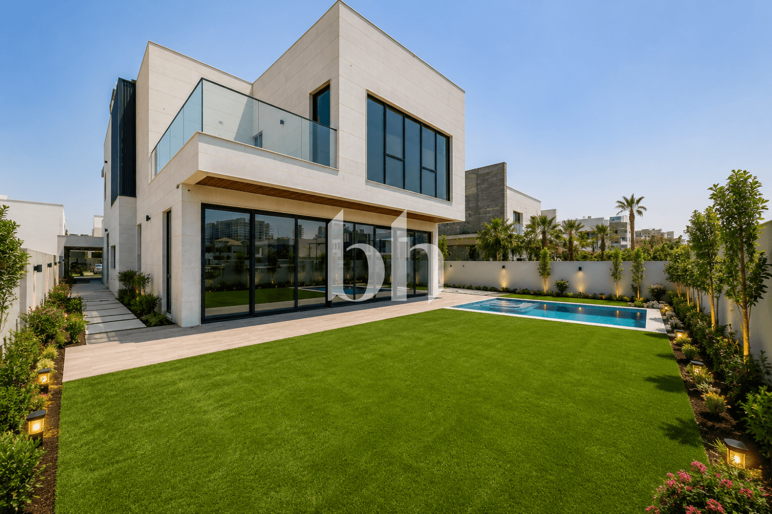 5 Bedroom Villa in West Village