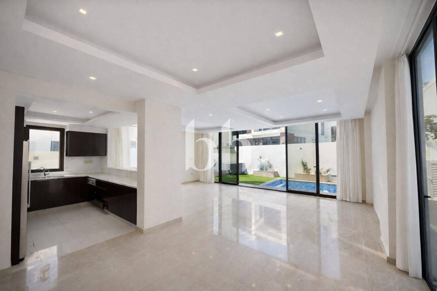 4 Bedroom Villa in Belair Damac Hills - By Trump Estates - photo 2