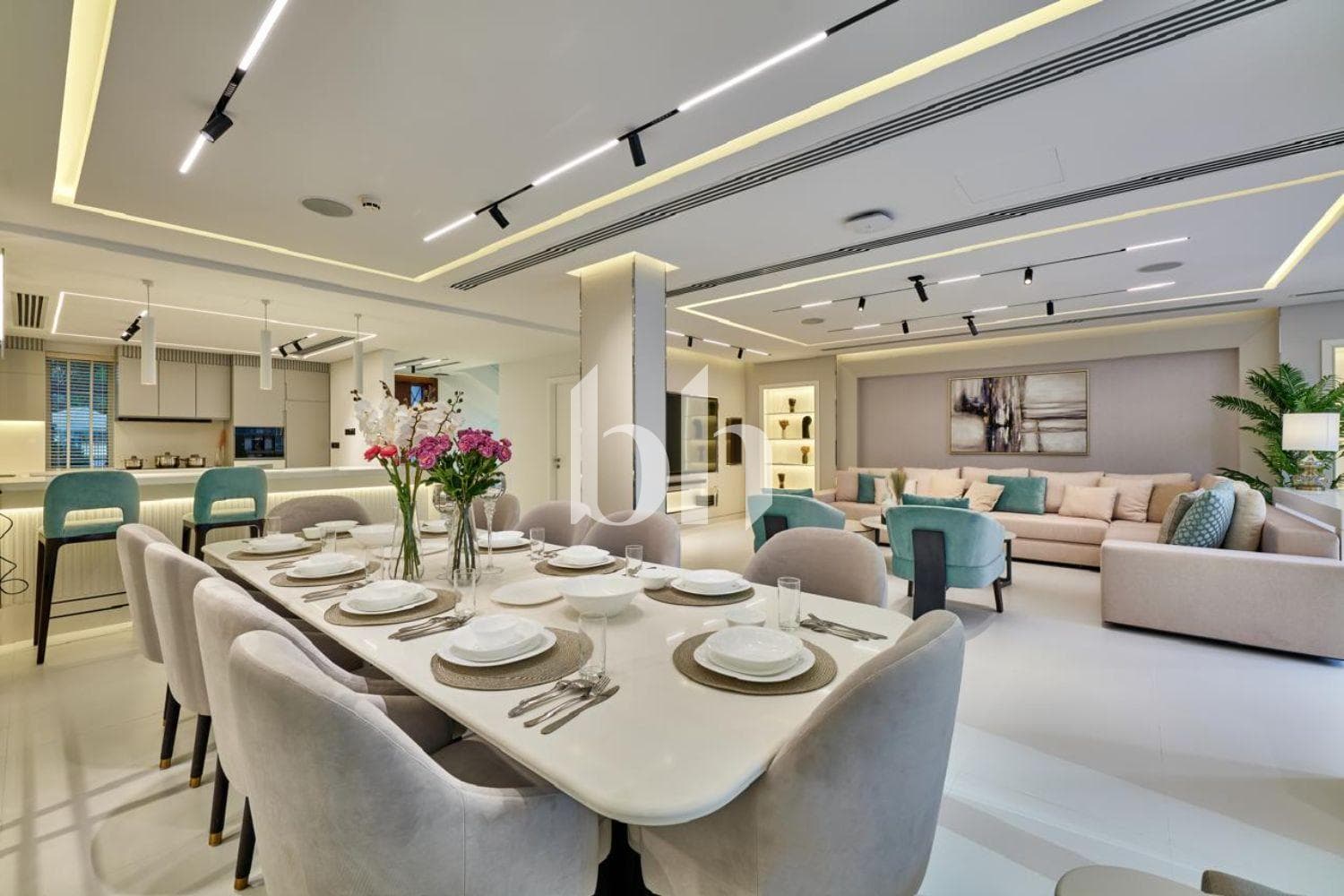 5 Bedroom Villa in Al Anbar Tower - photo 2