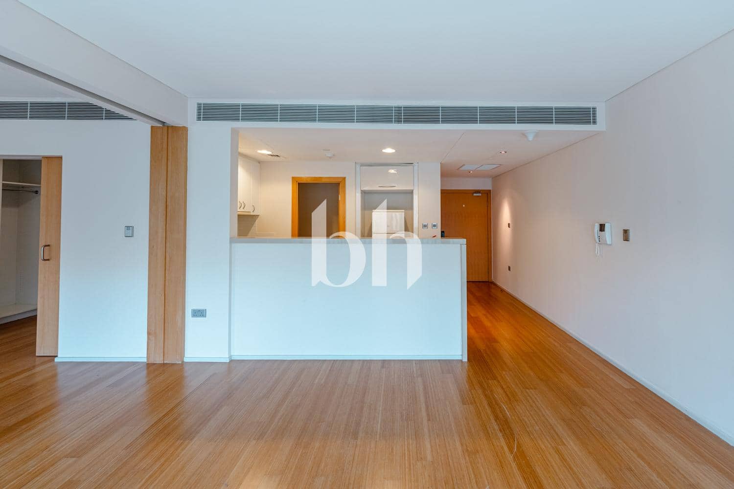1 Bedroom Apartment in Al Sana 2 - photo 2