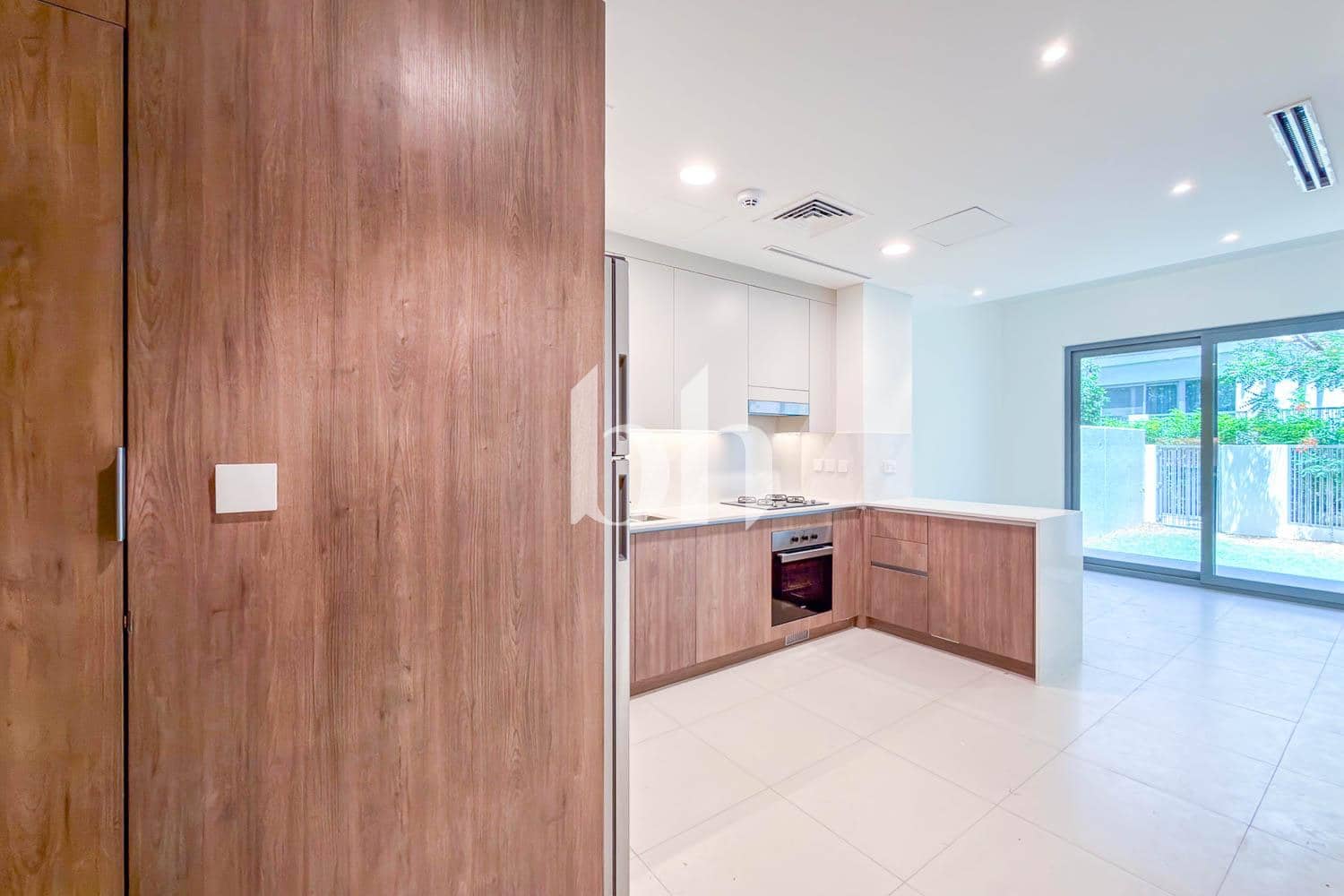 3 Bedroom Townhouse in Elan 1 - photo 2