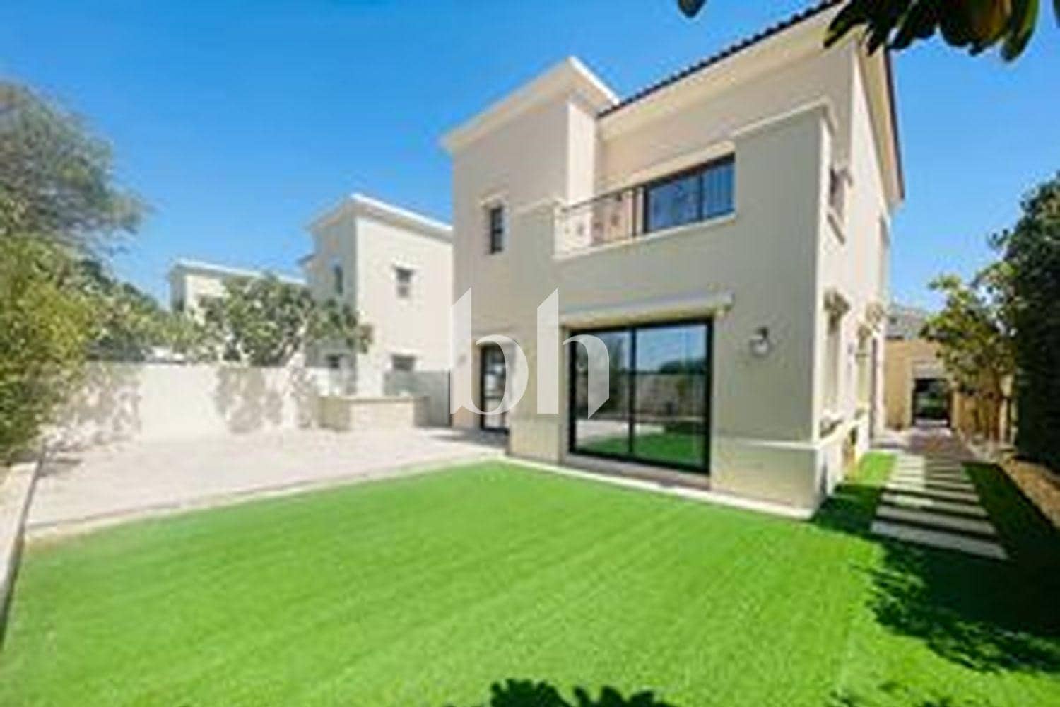 4 Bedroom Villa in Lila - photo 1