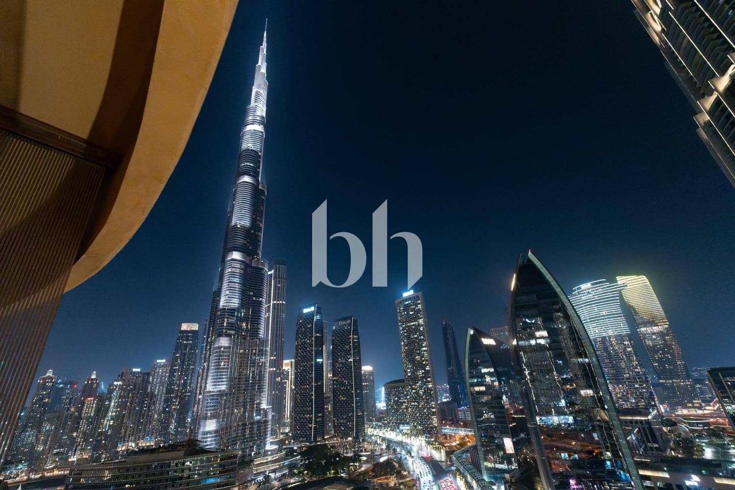 Studio Apartment in The Dubai Mall Residences - photo 1