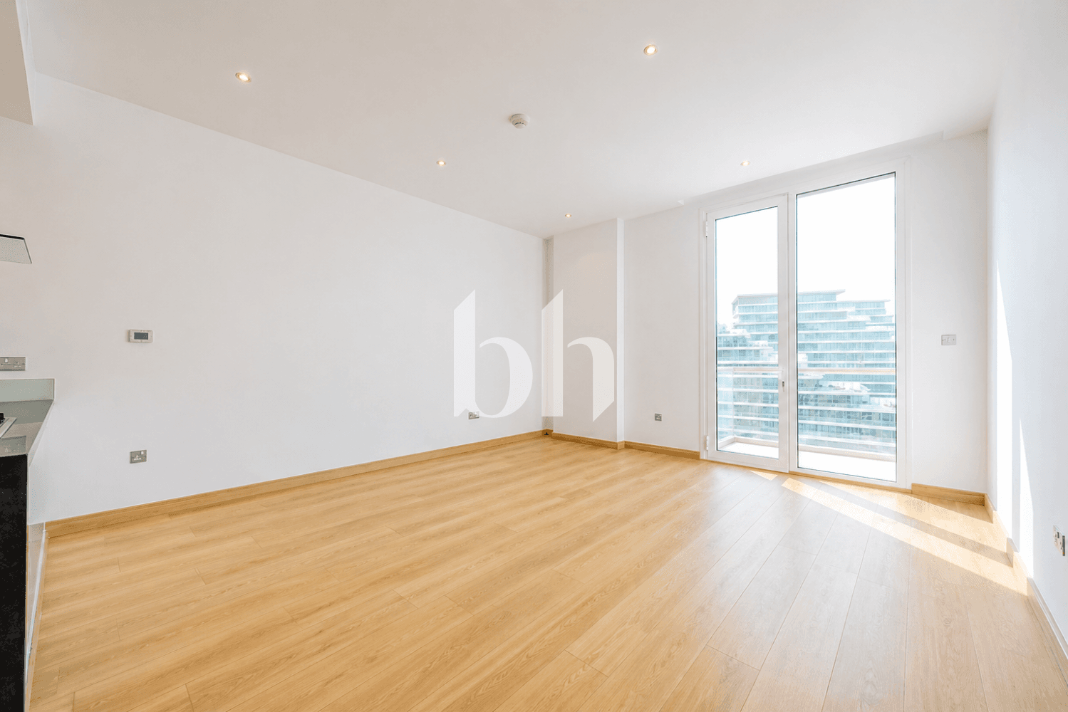1 Bedroom Apartment in Al Barza - photo 1