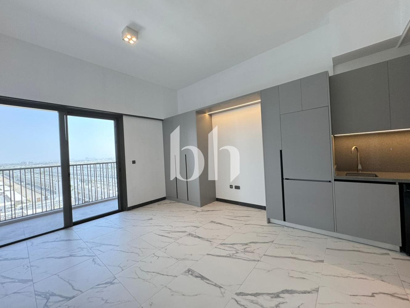 Studio Apartment in MAG Eye - photo 2