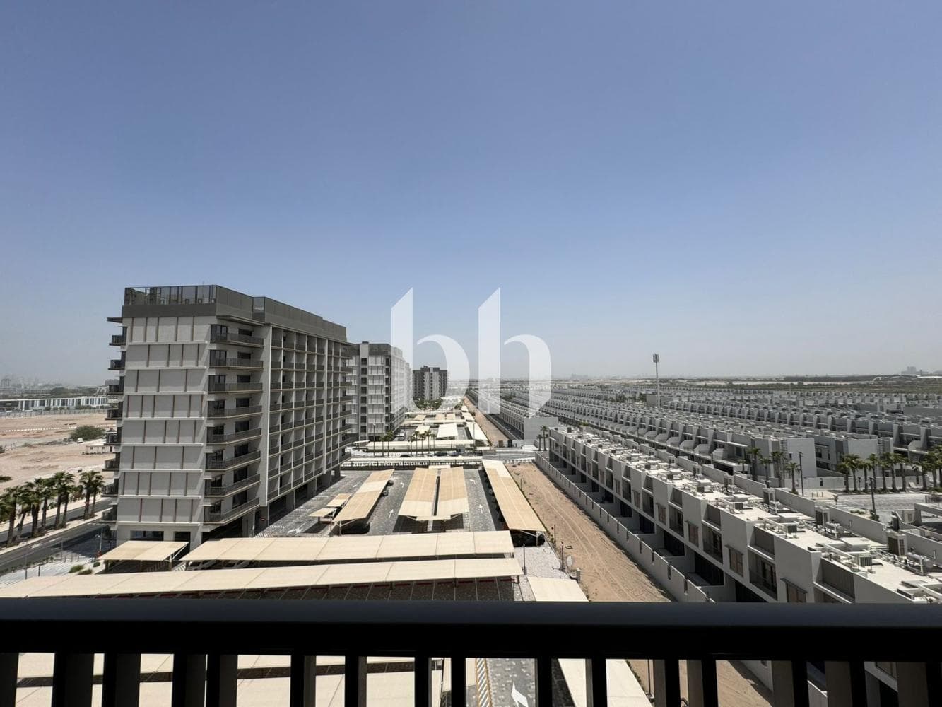 Studio Apartment in MAG Eye