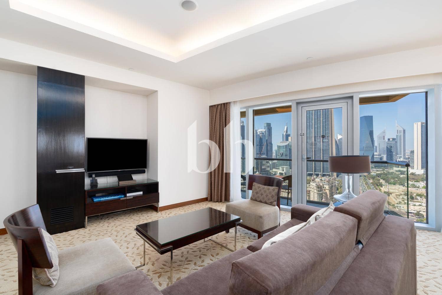 1 Bedroom Apartment in The Address Dubai Mall - photo 2