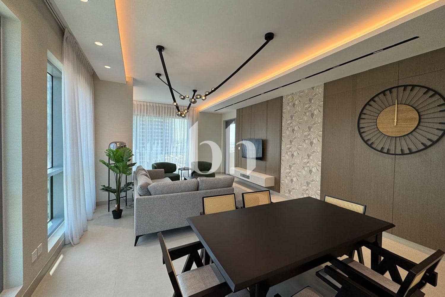 2 Bedroom Apartment in Golf Tower 3 - photo 1