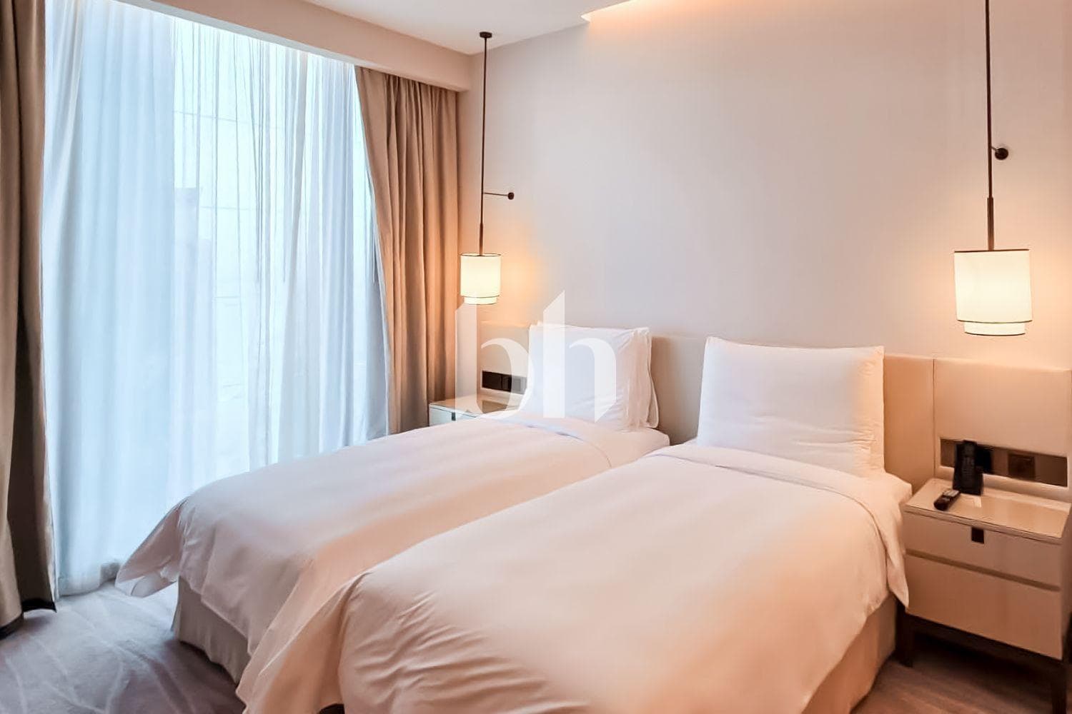 3 Bedroom Apartment in Jumeirah Gate Tower 2 - photo 2