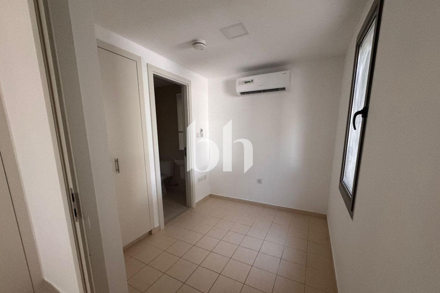 4 Bedroom Townhouse in Noor Townhouses - photo 2