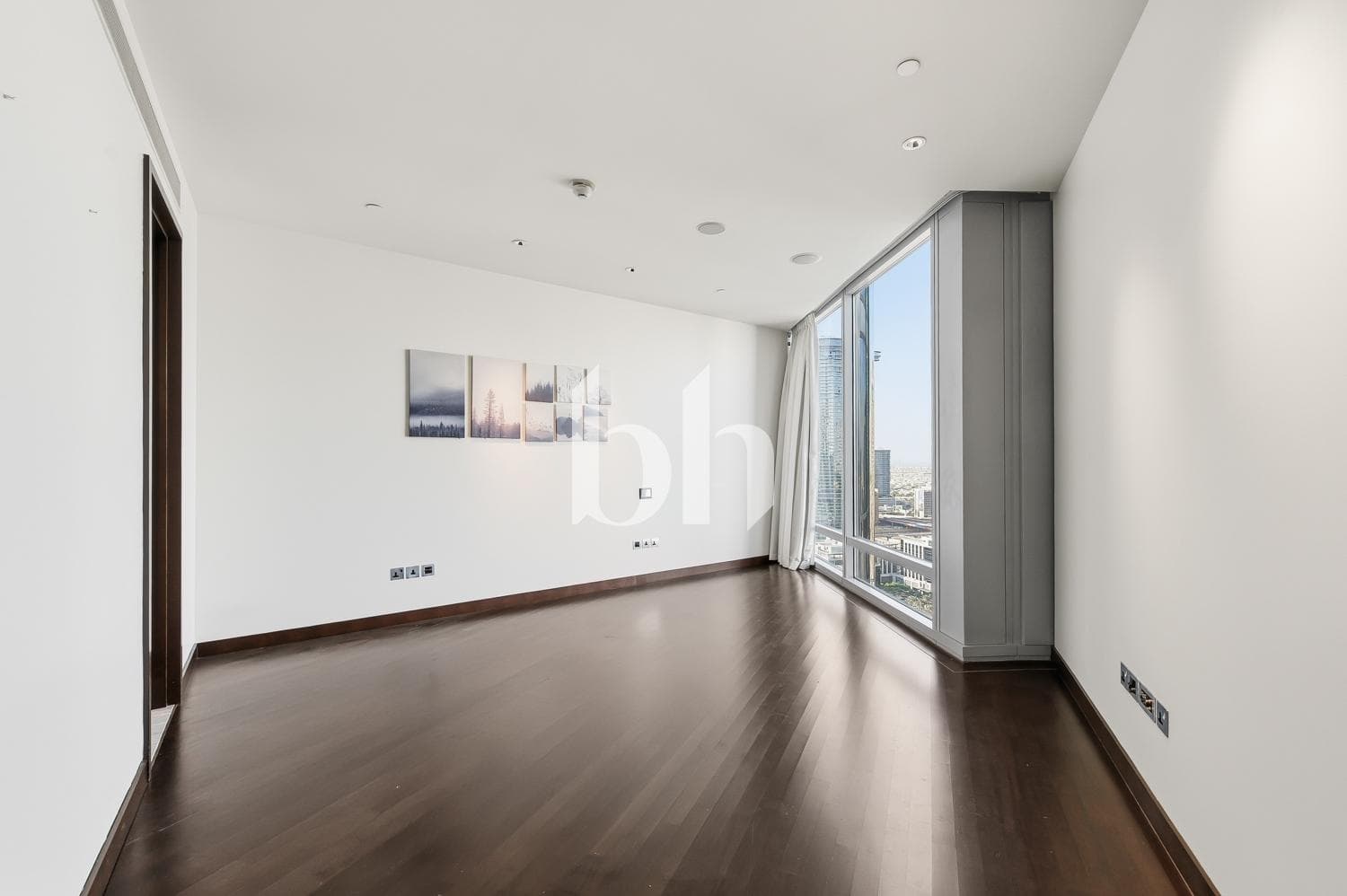 2 Bedroom Apartment in Burj Khalifa Zone 3 - photo 2
