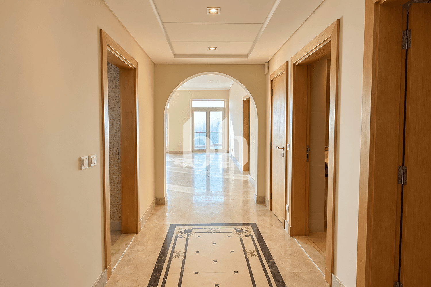 2 Bedroom Apartment in Al Haseer - photo 2