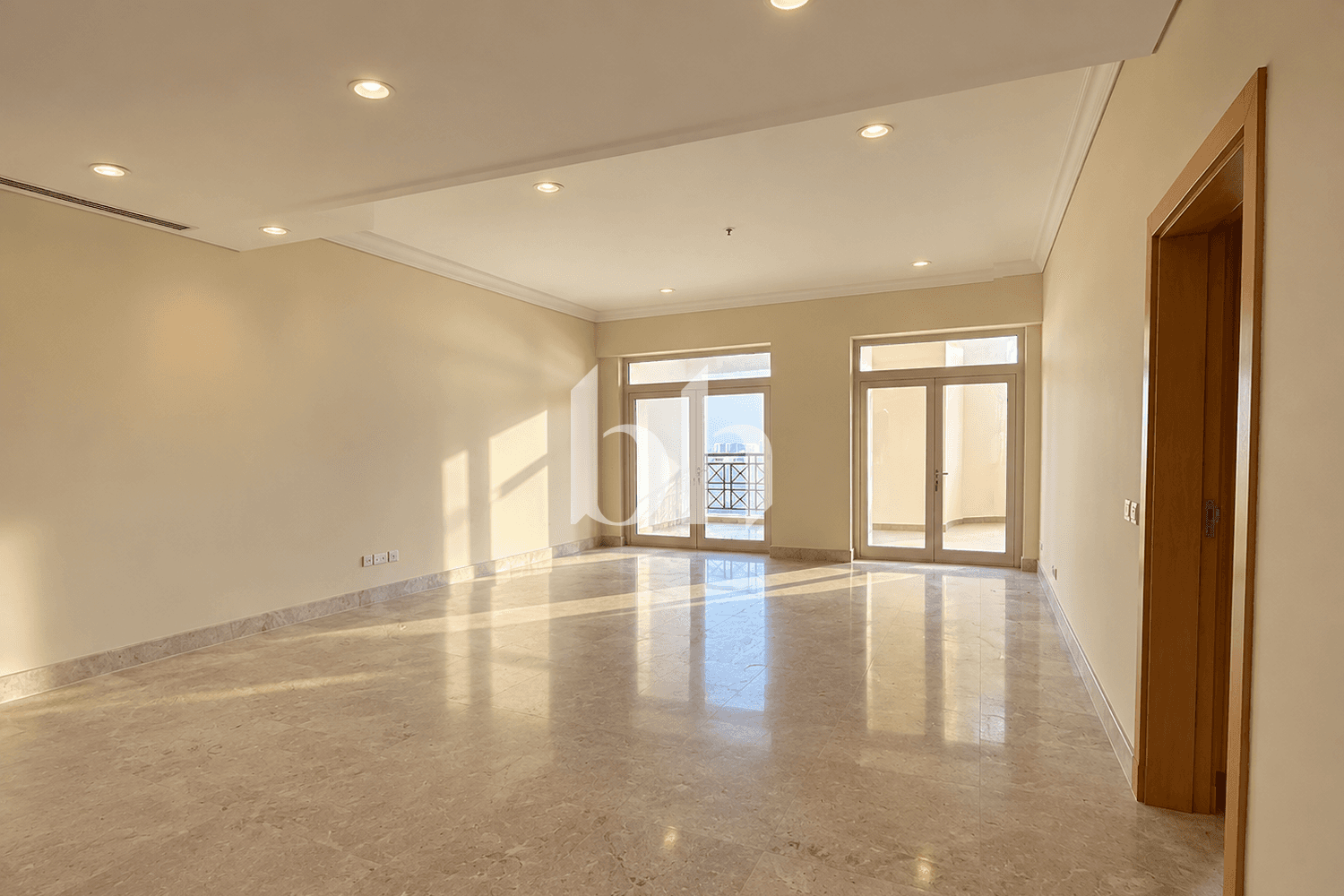 2 Bedroom Apartment in Al Haseer - photo 1