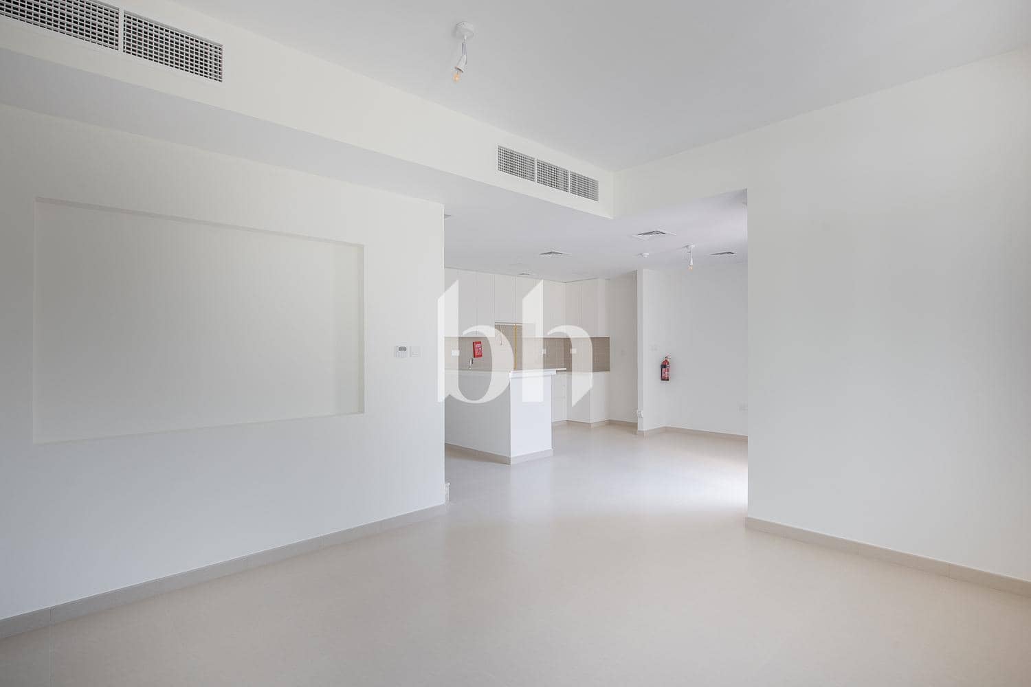 3 Bedroom Townhouse in Noor Townhouses - photo 1