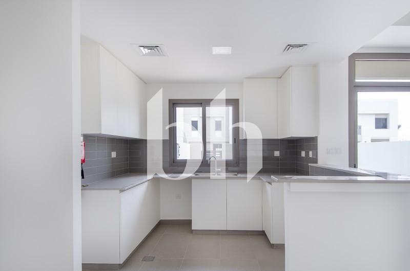 4 Bedroom Townhouse in Noor Townhouses - photo 1