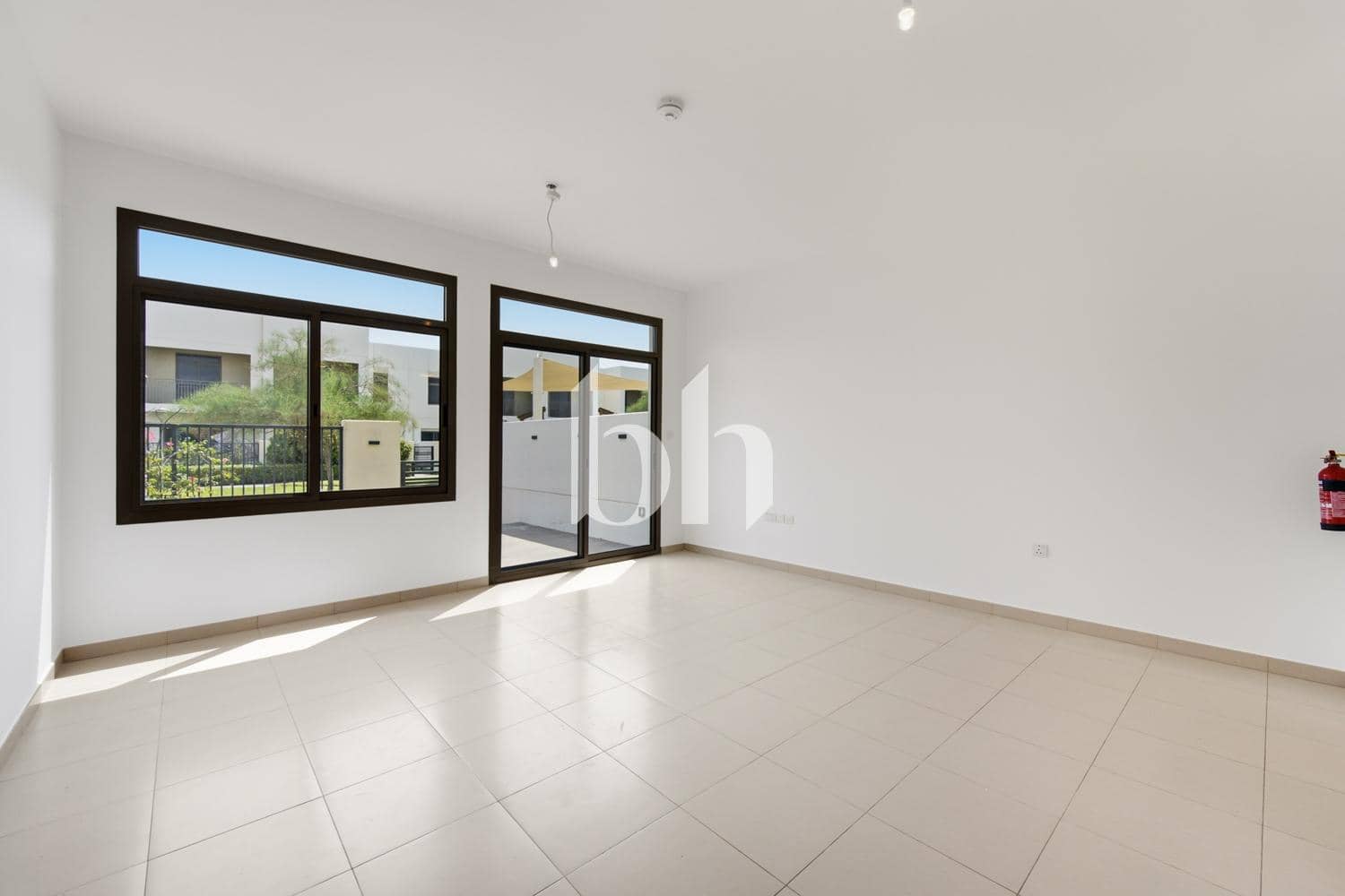 4 Bedroom Townhouse in Noor Townhouses - photo 2